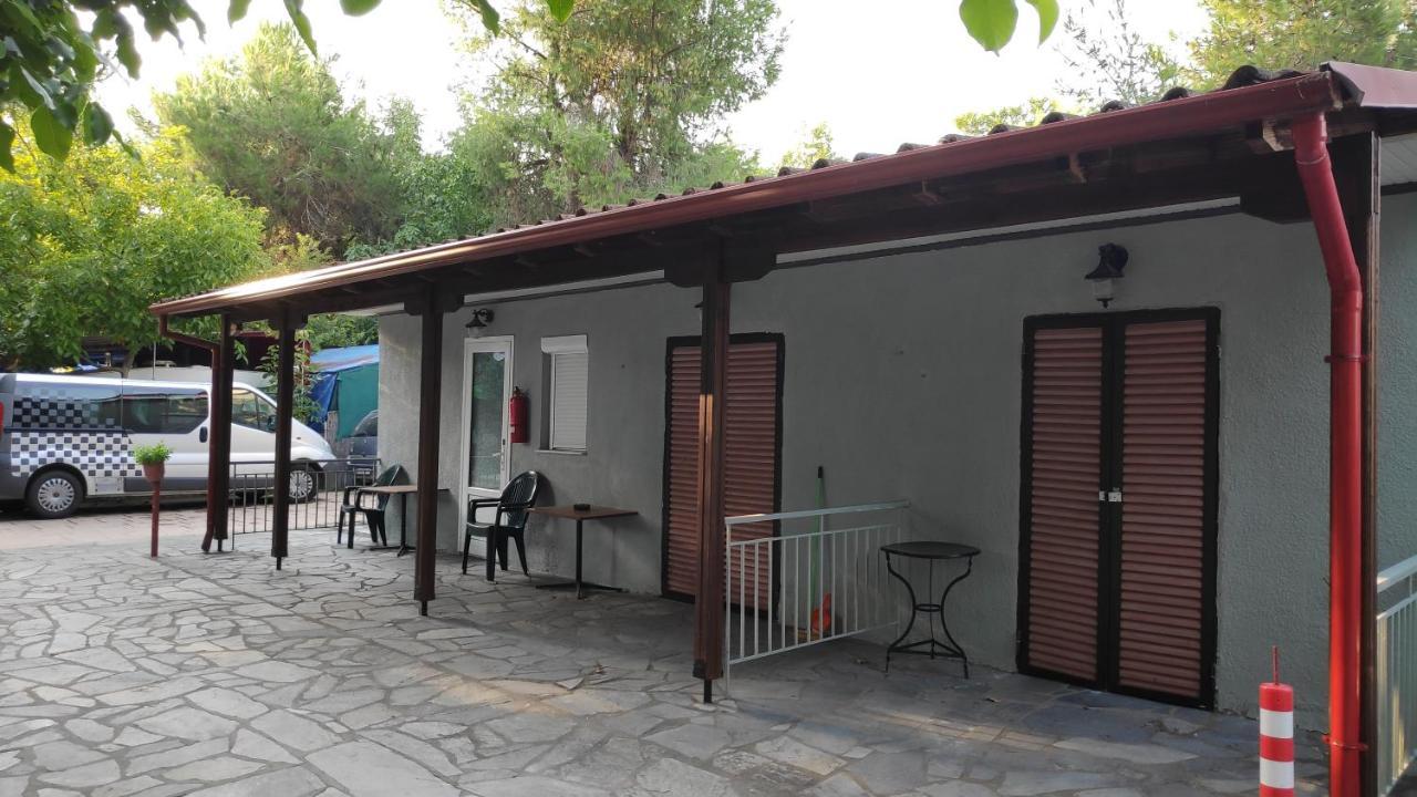 Camping Mitikas And Bungalows Plaka Litochorou Exterior photo