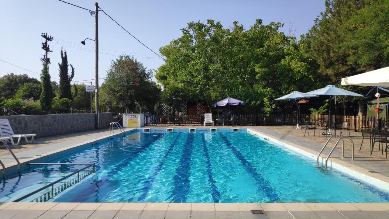 Camping Mitikas And Bungalows Plaka Litochorou Exterior photo